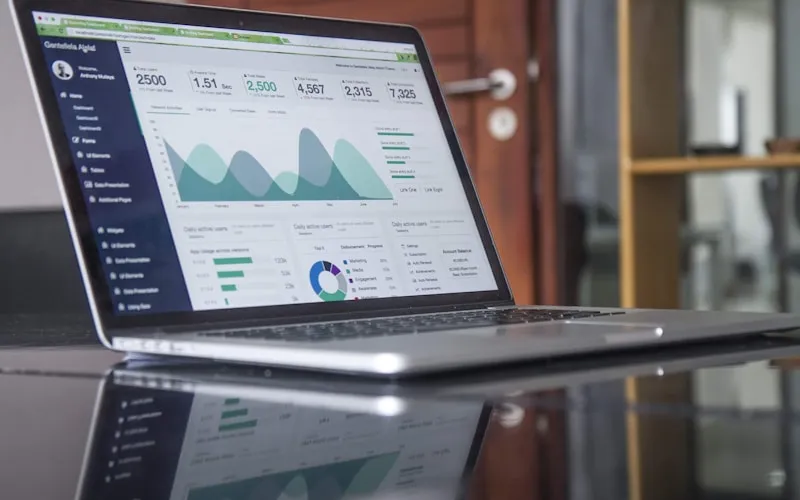 Contractor website performance metrics showing Google ranking position and organic traffic growth